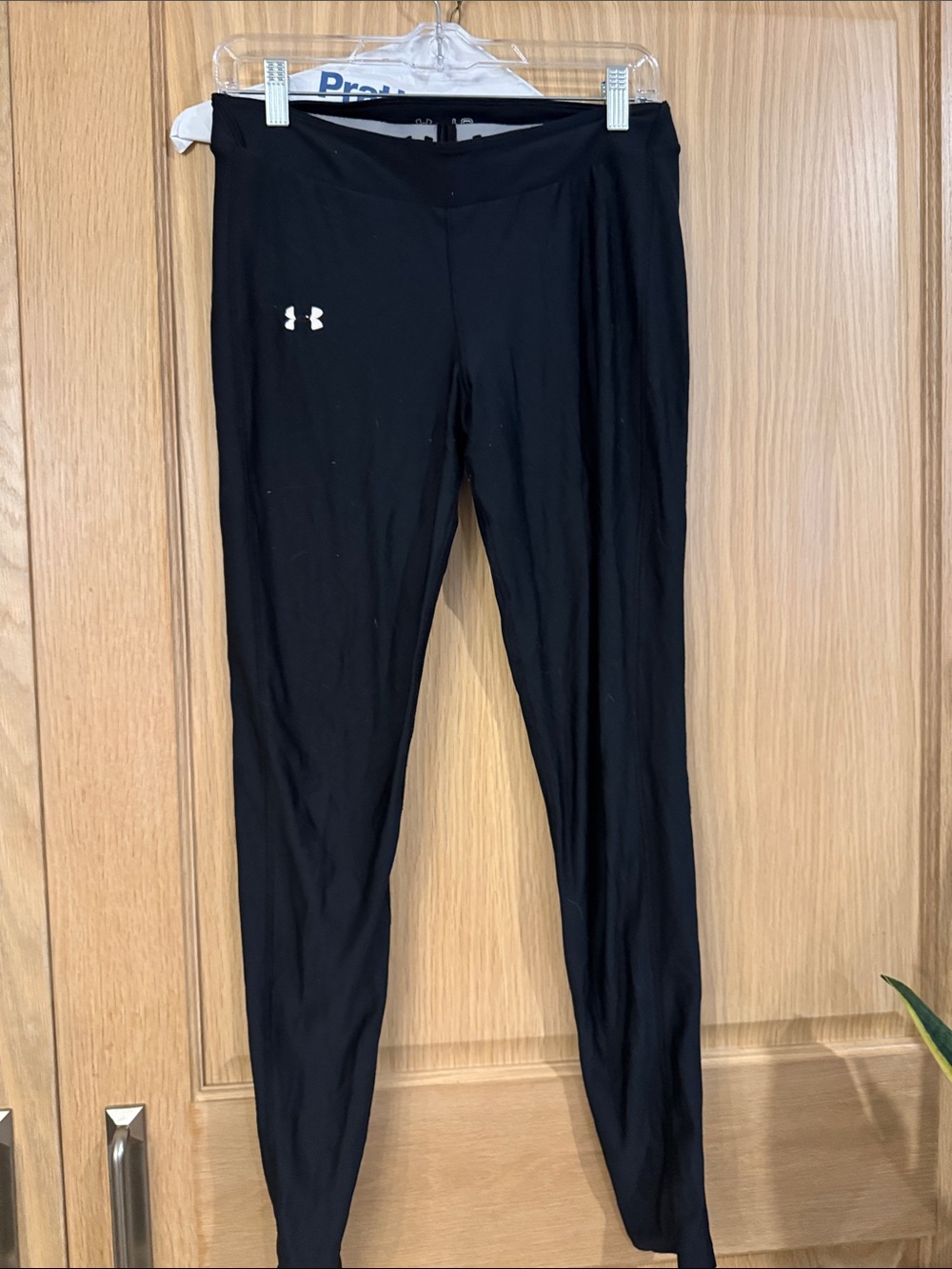 Under Armour Black Women’s High-Rise Performance Leggings